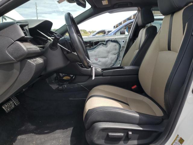 SHHFK7H91JU411134 - 2018 HONDA CIVIC SPORT TOURING WHITE photo 7