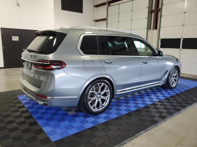 5UX23EM0XP9N47966 - 2023 BMW X7 XDRIVE40I GRAY photo 3