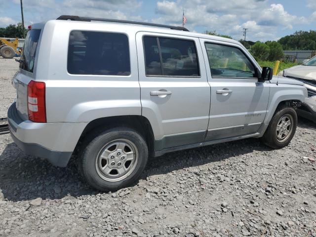 1J4NT1GA0BD132229 - 2011 JEEP PATRIOT SPORT SILVER photo 3