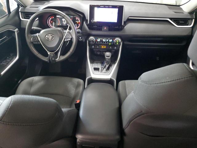 2T3P1RFV8PW352641 - 2023 TOYOTA RAV4 XLE GRAY photo 8