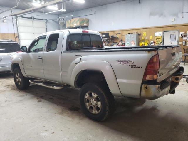 5TEUU42N05Z042536 - 2005 TOYOTA TACOMA ACCESS CAB ვერცხლისფერი ფოტო 2