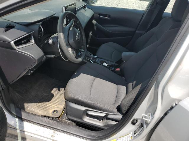 5YFEPRAE2LP056063 - 2020 TOYOTA COROLLA LE Արծաթագույն լուսանկար 7