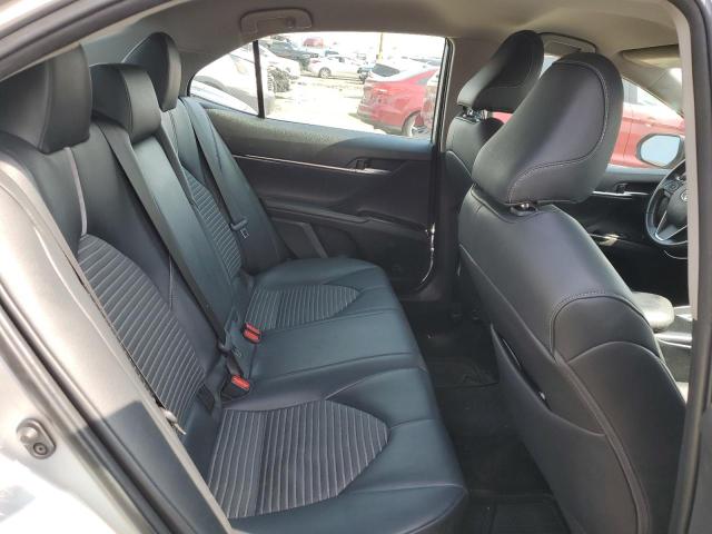 4T1B11HK6KU786427 - 2019 TOYOTA CAMRY L 银色 照片 19