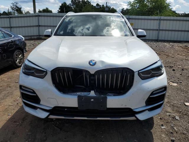 5UXCR6C54KLL10231 - 2019 BMW X5 XDRIVE40I WHITE photo 5