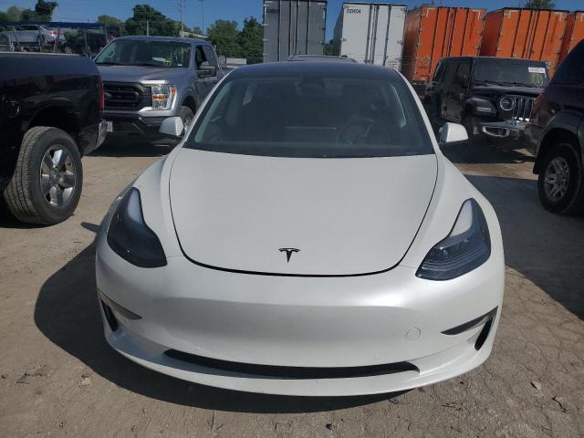 5YJ3E1EB5NF272387 - 2022 TESLA MODEL 3 WHITE photo 5