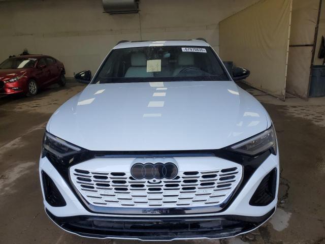 WA16AAGE8RB032446 - 2024 AUDI Q8 E-TRON PRESTIGE WHITE photo 5