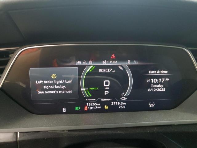 WA16AAGE8RB032446 - 2024 AUDI Q8 E-TRON PRESTIGE WHITE photo 9