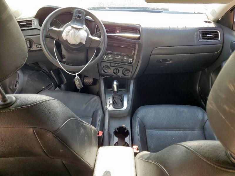 3VWD17AJ0EM393336 - 2014 VOLKSWAGEN JETTA SE BLACK photo 8