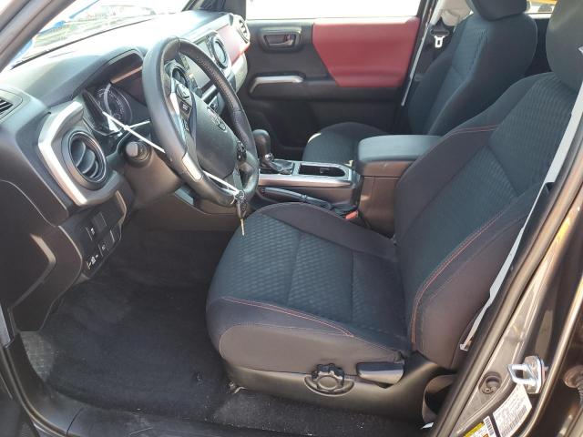 3TYAX5GN0PT069796 - 2023 TOYOTA TACOMA DOUBLE CAB ნაცრისფერი ფოტო 7