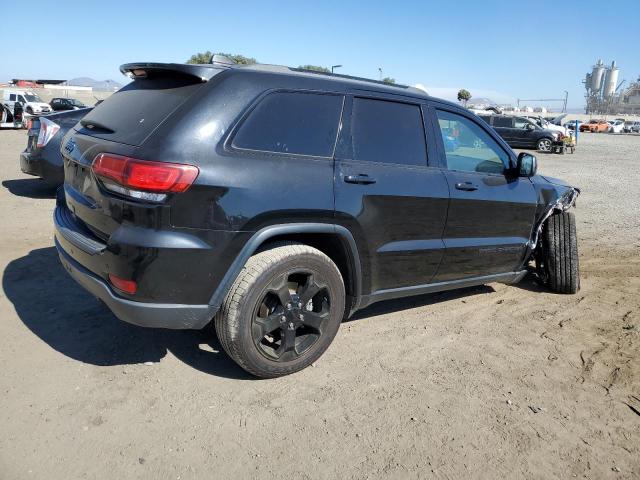 1C4RJEAGXKC624399 - 2019 JEEP GRAND CHER LAREDO BLACK photo 3