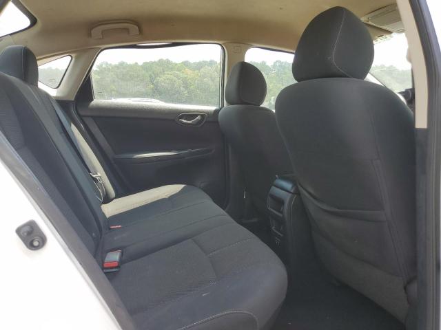 3N1AB7AP6JY321697 - 2018 NISSAN SENTRA S WHITE photo 10