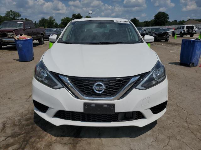 3N1AB7AP6JY321697 - 2018 NISSAN SENTRA S WHITE photo 5
