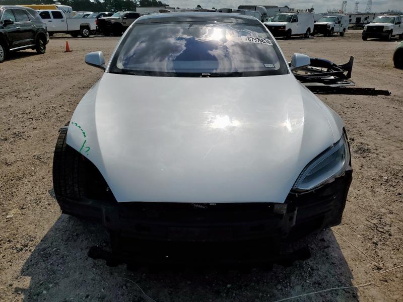 5YJSA1E23JF243990 - 2018 TESLA MODEL S თეთრი ფოტო 5