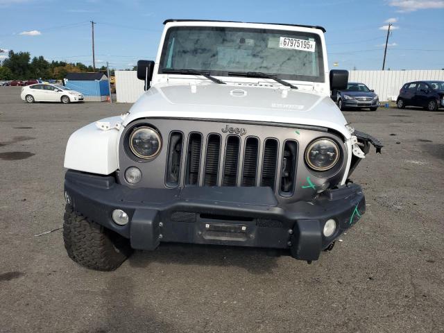 1C4AJWAG1JL870176 - 2018 JEEP WRANGLER SPORT 白色 照片 5