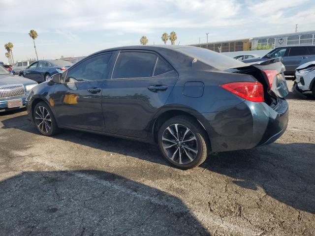 5YFBURHE0JP787430 - 2018 TOYOTA COROLLA L BLUE photo 2