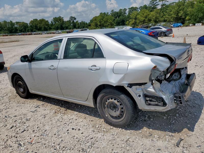 JTDBL40E399038690 - 2009 TOYOTA COROLLA BASE SILVER photo 2