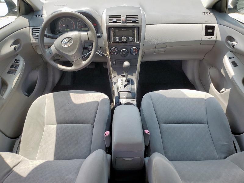 JTDBL40E399038690 - 2009 TOYOTA COROLLA BASE SILVER photo 8