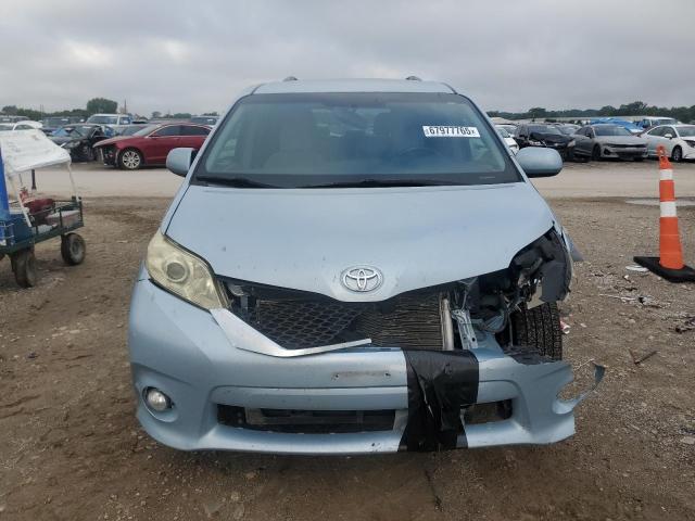 5TDKK3DC3GS720800 - 2016 TOYOTA SIENNA LE BLUE photo 5