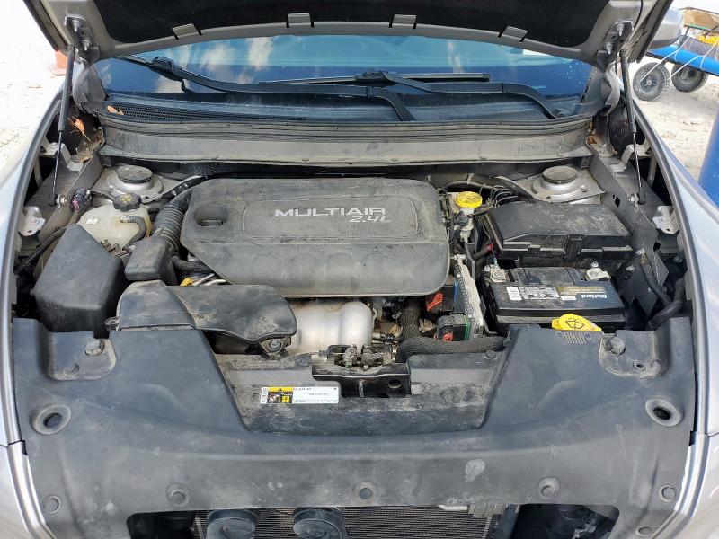 1C4PJMCB6JD529317 - 2018 JEEP CHEROKEE LATITUDE 银色 照片 12