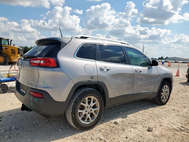 1C4PJMCB6JD529317 - 2018 JEEP CHEROKEE LATITUDE 银色 照片 3