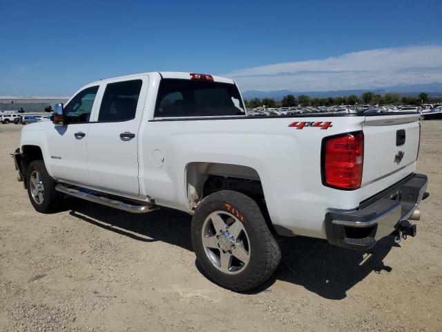 1GC1KUEY5JF132223 - 2018 CHEVROLET SILVERADO K2500 HEAVY DUTY WHITE photo 2