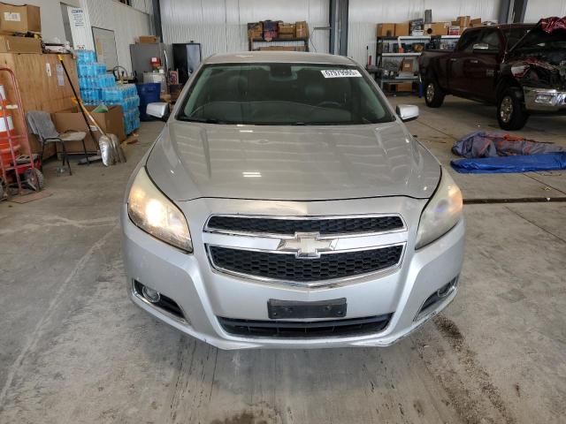 1G11H5SA8DF249271 - 2013 CHEVROLET MALIBU LTZ 银色 照片 5