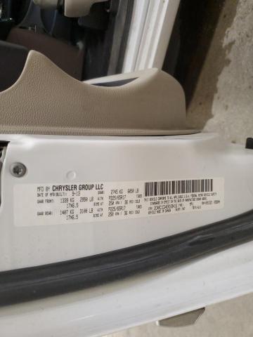 2C4RC1CG4ER169416 - 2014 CHRYSLER TOWN & COU TOURING L WHITE photo 13