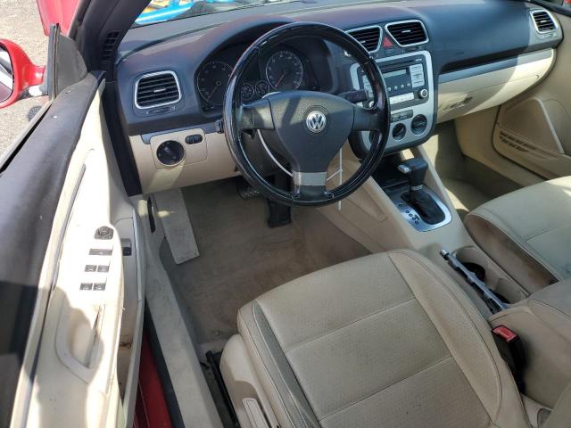 WVWBA71F08V042992 - 2008 VOLKSWAGEN EOS TURBO Czerwony zdjęcie 8