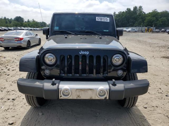 1C4BJWEG5EL141537 - 2014 JEEP WRANGLER U SAHARA BLACK photo 5