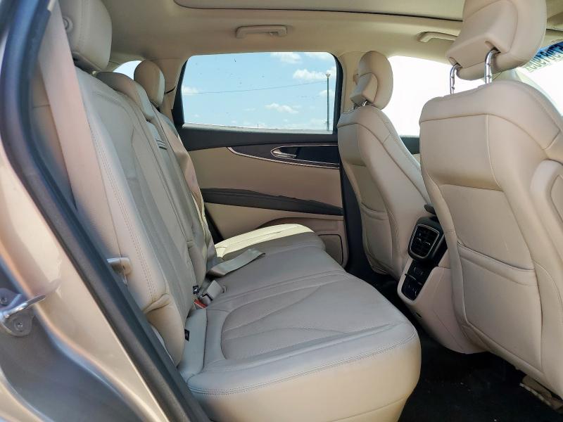 2LMPJ6LR3JBL39179 - 2018 LINCOLN MKX RESERVE Brun photo 11
