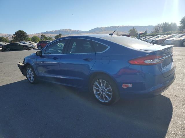 3FA6P0SU0HR409963 - 2017 FORD FUSION TITANIUM PHEV BLUE photo 2