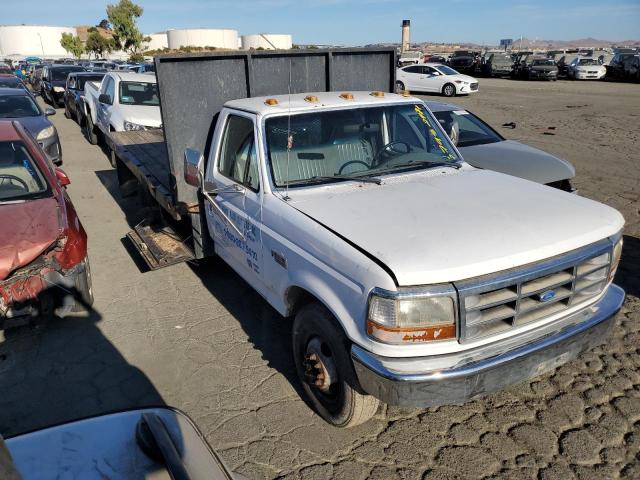 1FDKF37G0VEB57884 - 1997 FORD F350 Белый фото 4