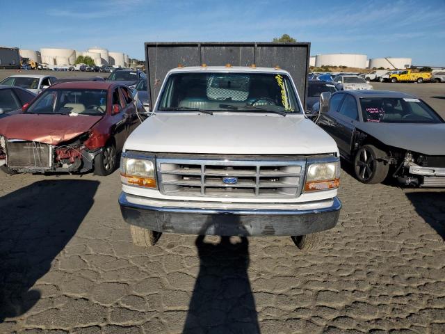 1FDKF37G0VEB57884 - 1997 FORD F350 WHITE photo 5