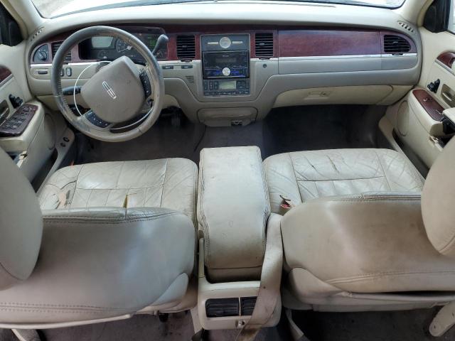 1LNHM81W05Y603804 - 2005 LINCOLN TOWN CAR SIGNATURE ოქროსფერი ფოტო 8