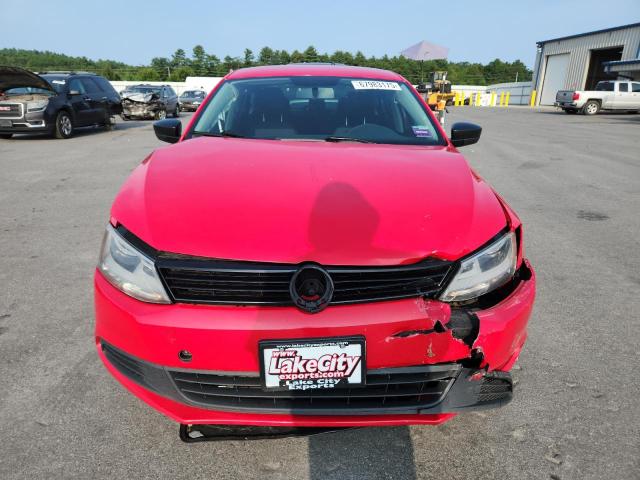 3VW1K7AJ9EM401076 - 2014 VOLKSWAGEN JETTA BASE RED photo 5