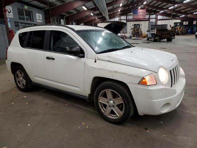 1J8FT47W77D212084 - 2007 JEEP COMPASS WHITE photo 4