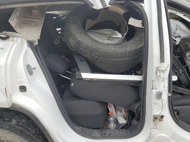 1C4NJDBBXED858567 - 2014 JEEP COMPASS SPORT WHITE photo 11