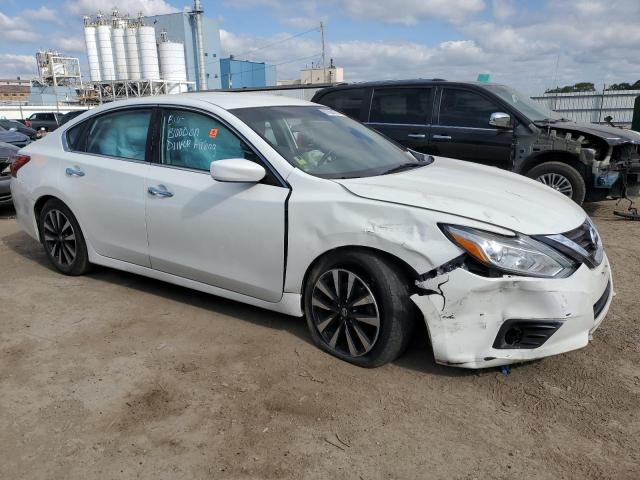 1N4AL3AP6JC151522 - 2018 NISSAN ALTIMA 2.5 WHITE photo 4