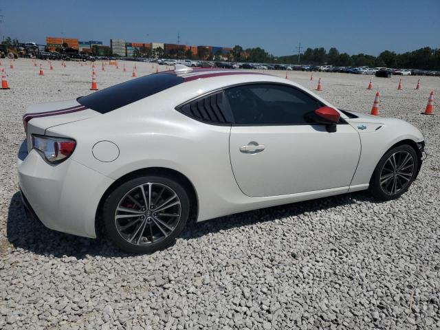 JF1ZNAA14F8705311 - 2015 TOYOTA SCION FR-S WHITE photo 3