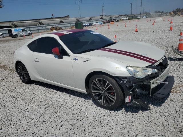 JF1ZNAA14F8705311 - 2015 TOYOTA SCION FR-S WHITE photo 4