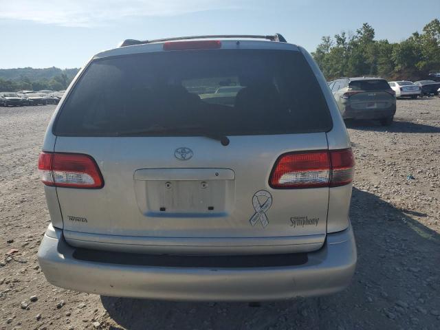 4T3ZF13C13U548459 - 2003 TOYOTA SIENNA LE 银色 照片 6