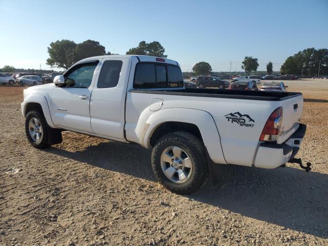 5TFTU4GN2DX044959 - 2013 TOYOTA TACOMA PRERUNNER ACCESS CAB WHITE photo 2