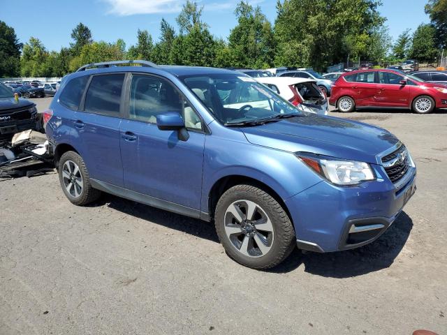 JF2SJAGC7HH552427 - 2017 SUBARU FORESTER 2.5I PREMIUM BLUE photo 4