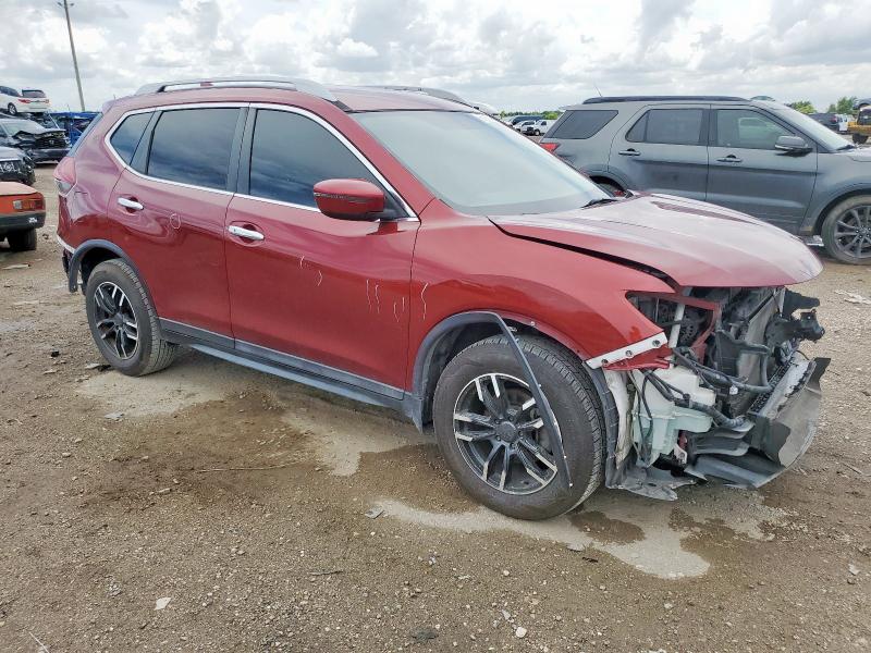 5N1AT2MT2JC792191 - 2018 NISSAN ROGUE S RED photo 4