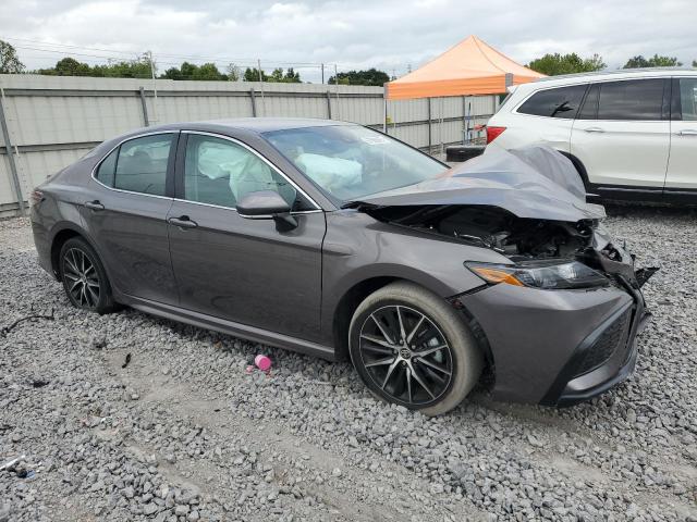 4T1T11AKXRU849229 - 2024 TOYOTA CAMRY SE NIGHT SHADE GRAY photo 4