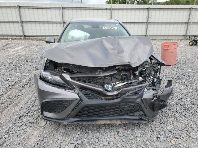 4T1T11AKXRU849229 - 2024 TOYOTA CAMRY SE NIGHT SHADE GRAY photo 5