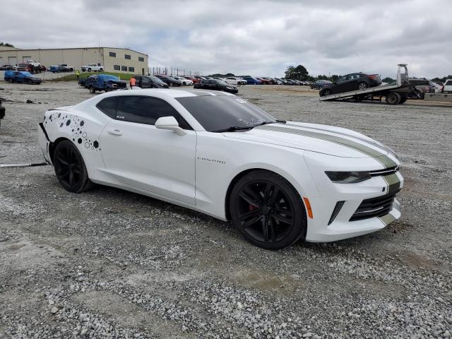 1G1FB1RSXJ0190964 - 2018 CHEVROLET CAMARO LT WHITE photo 4