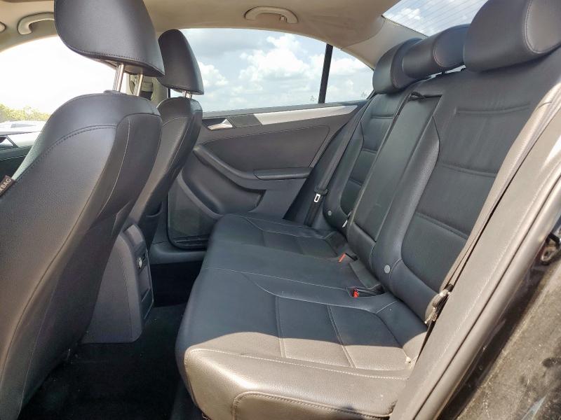 3VWDX7AJ2DM364210 - 2013 VOLKSWAGEN JETTA SE BLACK photo 10