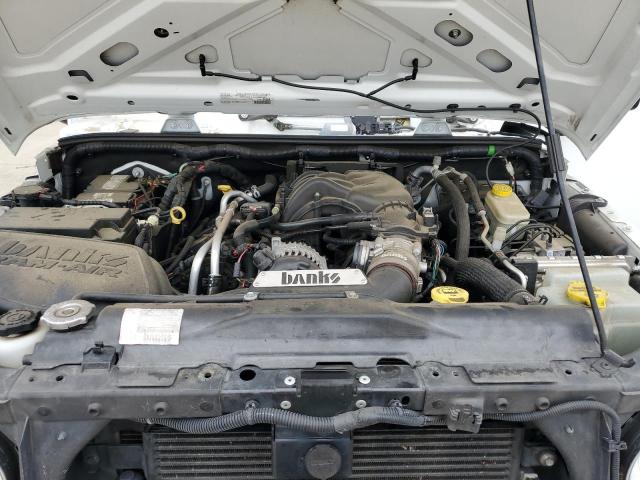 1C4BJWDG4HL529798 - 2017 JEEP WRANGLER UNLIMITED SPORT WHITE photo 11