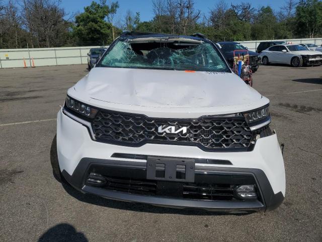 5XYRHDLF1PG207671 - 2023 KIA SORENTO EX WHITE photo 5